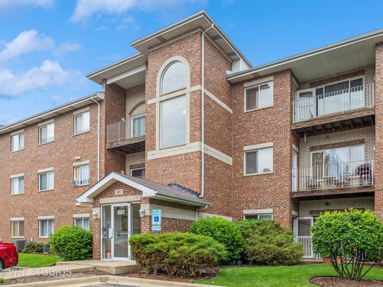 881 N Swift Rd UNIT 106, Addison, IL 60101