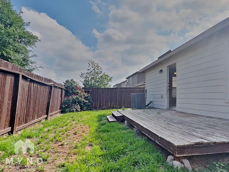 1680 Amy Dr — Photo 21