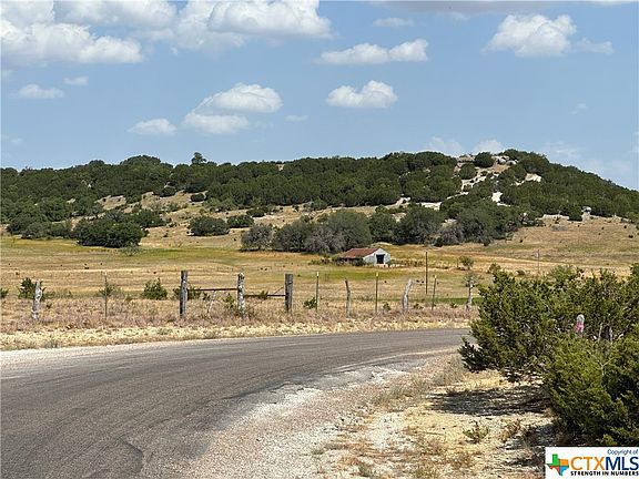 3rd image of 4 County Road 154 E