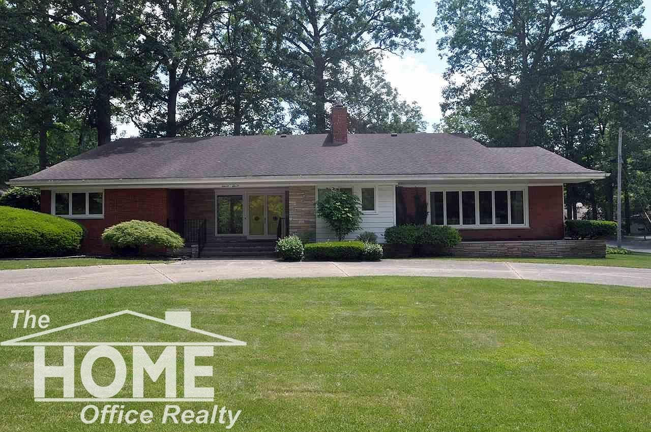 1111 W King St, Owosso, MI 48867 Zillow