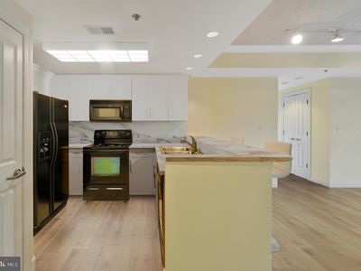 777 7th St NW APT 710, Washington, DC, 20001
