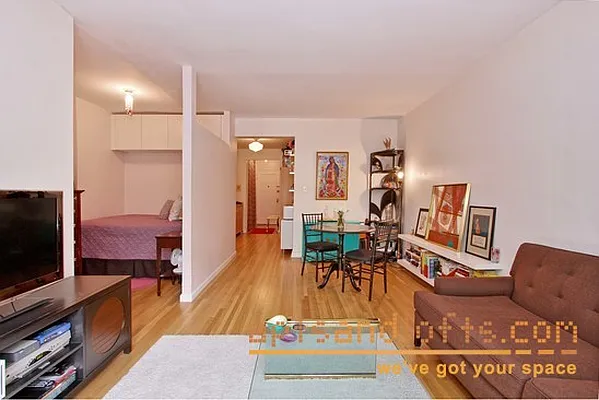 Sold by aptsandlofts.com | media 2