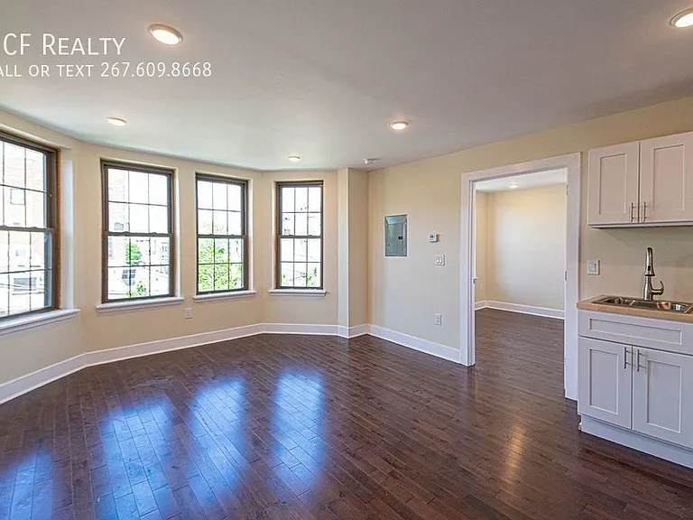 527 S 21st St #3R — Photo 1
