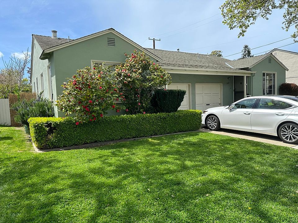 1st image of 1020 S Idaho St