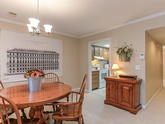 2nd image of 3400 Gatewood Ct
