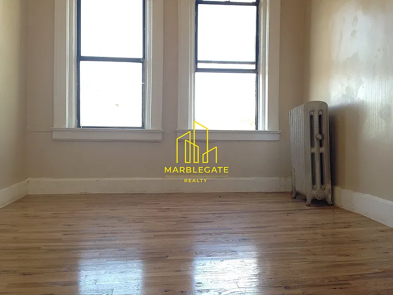 329 Park Ave #166 — Photo 4