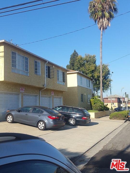 1st image of 3401 W 82nd St