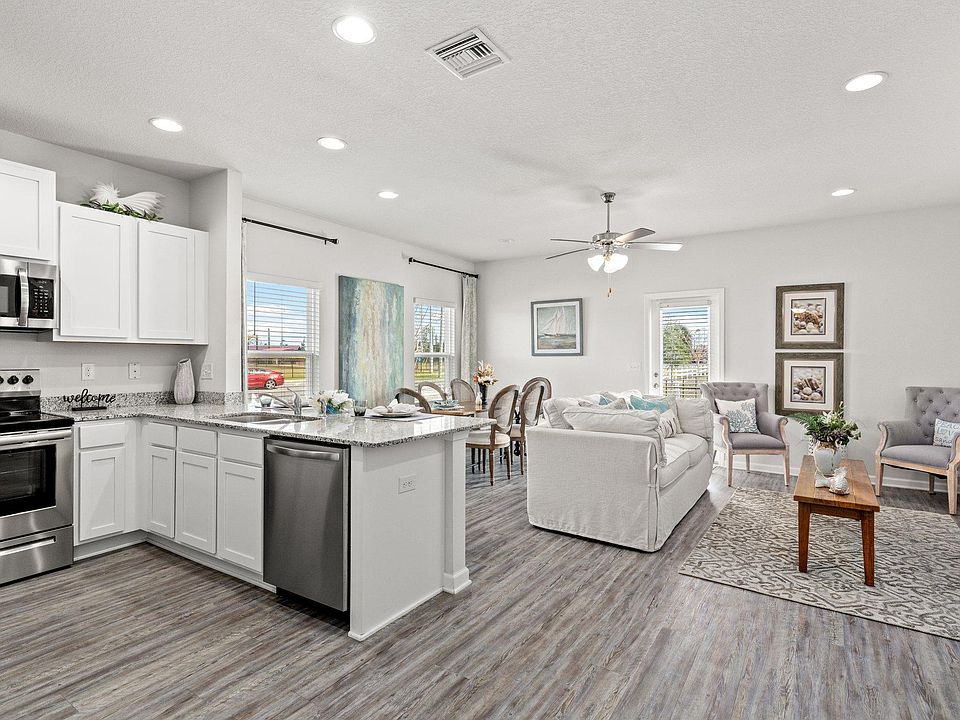 1st image of 1009 Parkview Dr #399b504cb