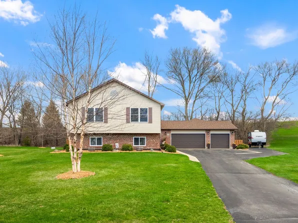 533 Towne Ct, Gilberts, IL 60136