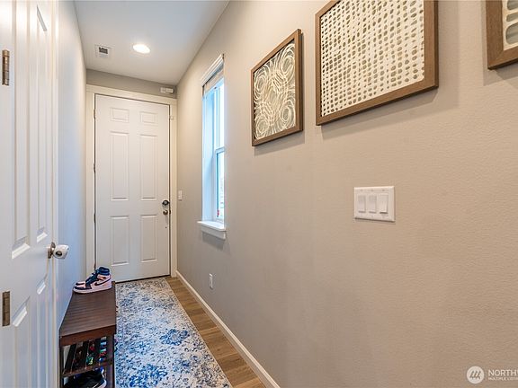 5th image of 19174 133rd Street E