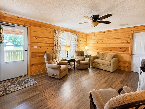 5th image of 6111 Ruben Ln