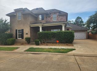 5989 Stonegate Dr, Alexandria, LA 71303