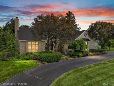 3631 Elder Rd S, West Bloomfield, MI, 48324