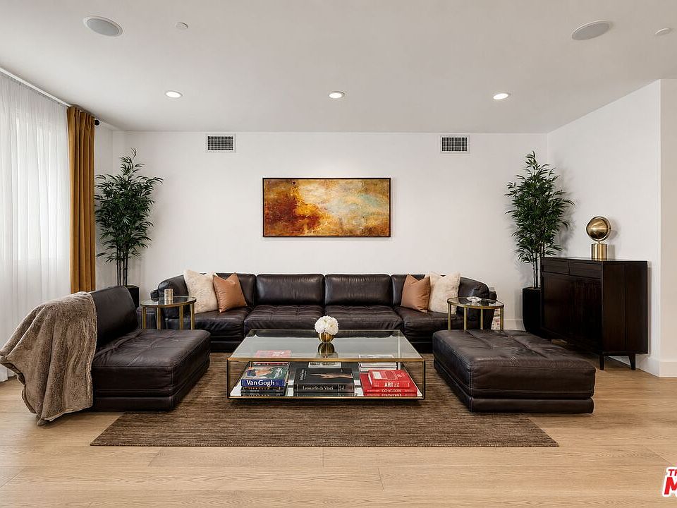 1st image of 1304 S Roxbury Dr #202