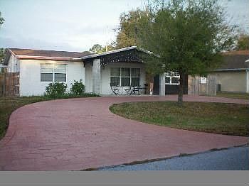 1st image of 635 18th Ave