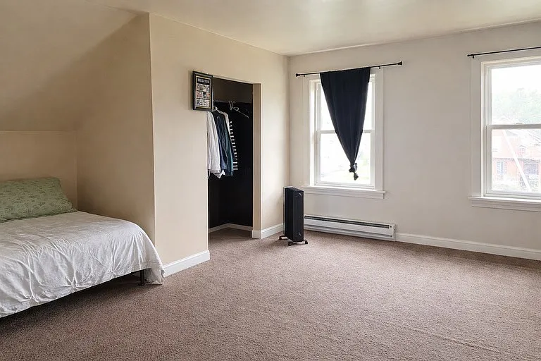 4 bed, 1400 sqft, $1,450 — Photo 4