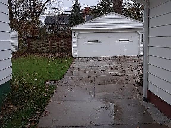 5th image of 76 William St