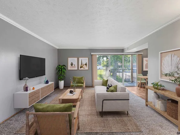 12749 Woodcrest Plz APT 211B, Omaha, NE 68137