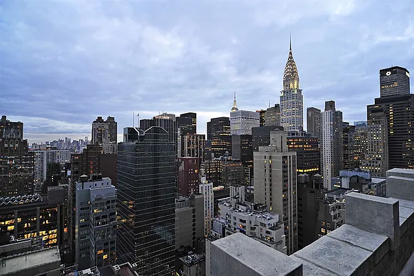 Sold by Corcoran | media 10