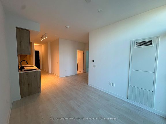 2nd image of 117 Broadway Ave #903