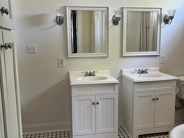 1001 S Highland Park Ave — Photo 40