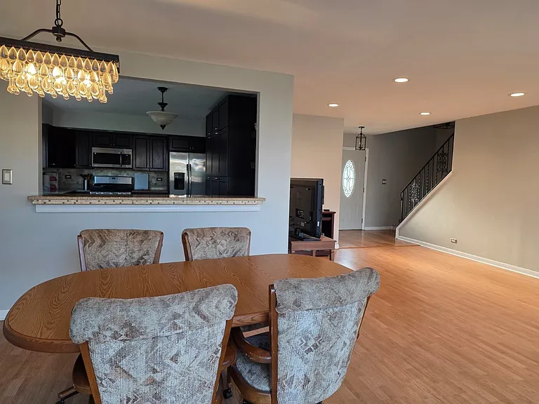 1719 W Lexington Dr — Photo 12
