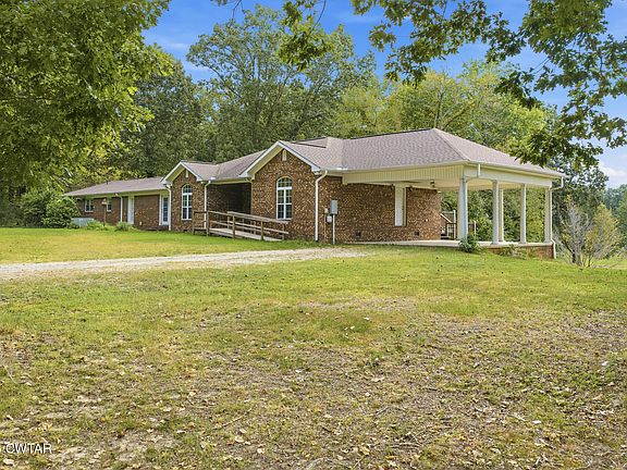 2nd image of 221 Dickson Ln