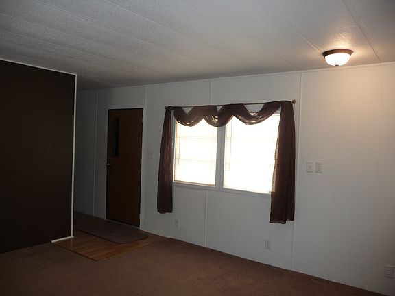 4th image of 1566 Pellinore Ln