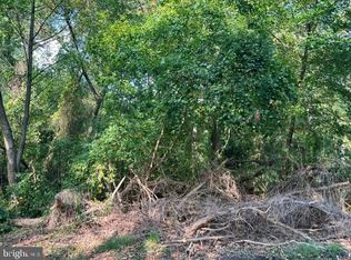 1602 Thomas Rd, Fort Washington, MD 20744