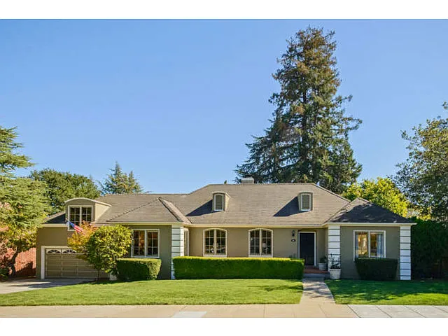 251 Eaton Rd photo 1