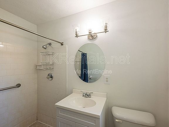 5th image of 120 Burnett Way