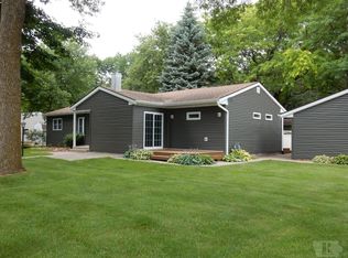 2404 Hackberry Dr, Iowa Falls, IA 50126