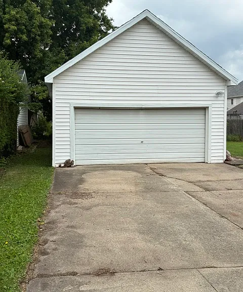 250 W 10th Ave — Photo 11