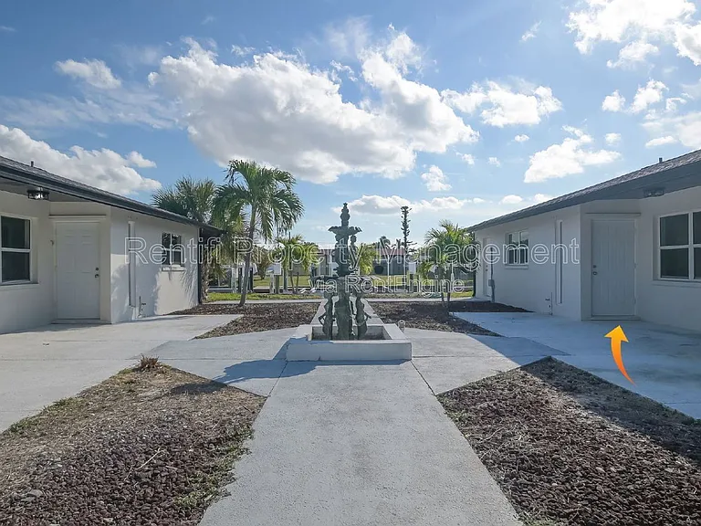 1322 Miramar St #2 — Photo 1
