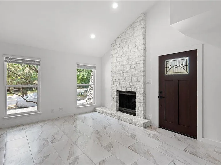 2500 Enfield Rd #1 — Photo 4