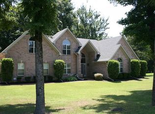 3867 Forrest Park Cv, Horn Lake, MS 38637