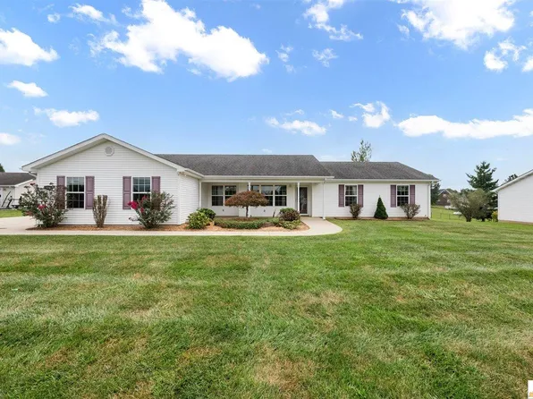 326 Certain Ln, Glasgow, KY 42141