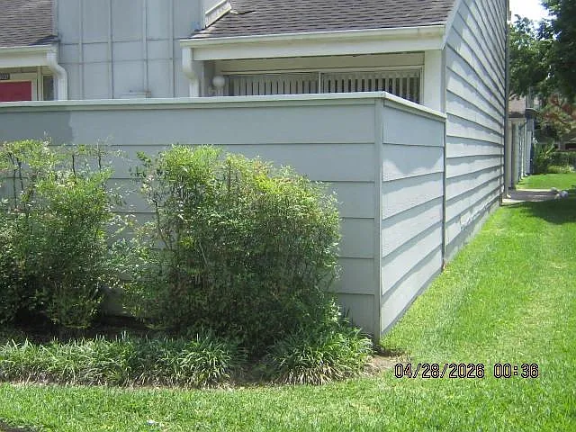 2 bed, 1.5 bath, 1122 sqft, $1,400 — Photo 4