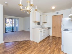 Cedar Wood Apartments