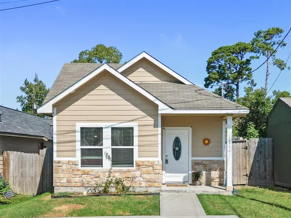 16904 W Ivanhoe, Montgomery, TX 77316