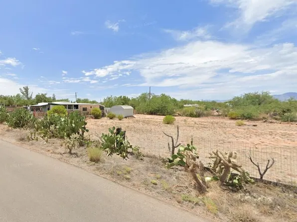 9372 S Patricia Dr, Tucson, AZ 85736
