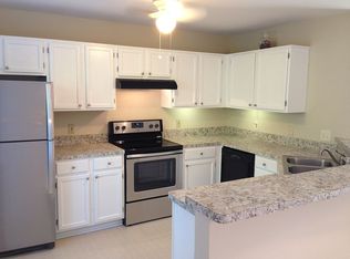 305 Club House Rd, Fredericksburg, VA 22406