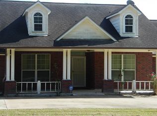 1198 Old Phelps Rd, Huntsville, TX 77340