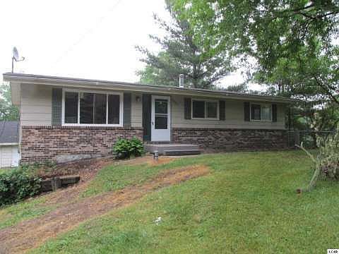 1st image of 9022 Oakridge Dr