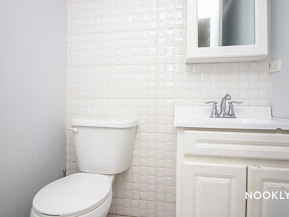 3rd image of 188 Noll St #2G