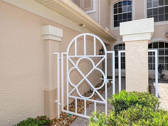 2nd image of 6965 Prosperity Cir #2205