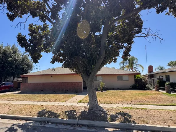 1831 W Simpson Ave, Fresno, CA 93705