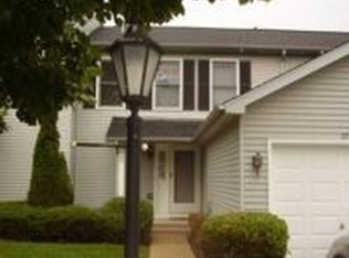 123 Villa Circle Dr #10, Palatine, IL 60067