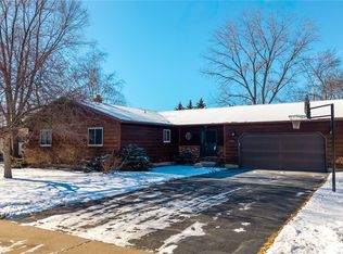 1956 Declaration Dr, Eau Claire, WI 54703