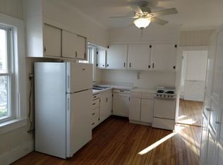 3 Auburn St APT B, Exeter, NH 03833